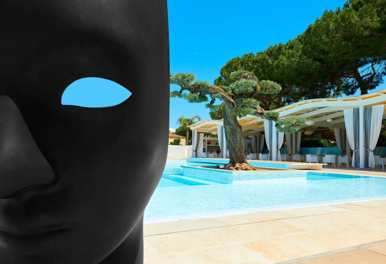 Hotel Cerere Paestum Bagian luar foto